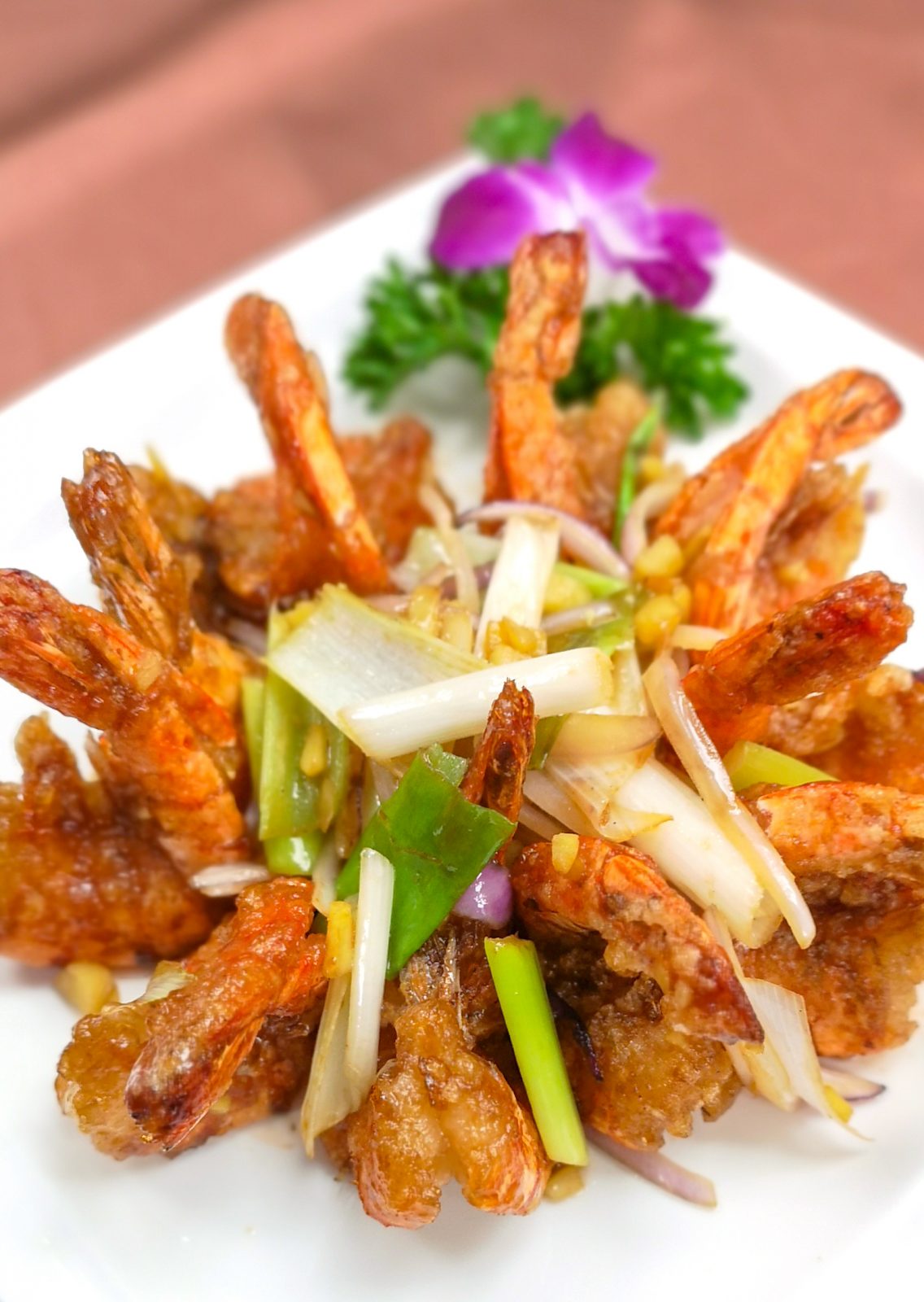 頭抽薑粒蔥爆老虎蝦 (10隻)