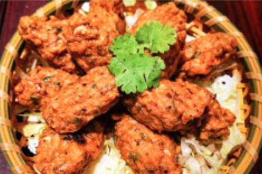 手抓鯪魚肉（配生菜）